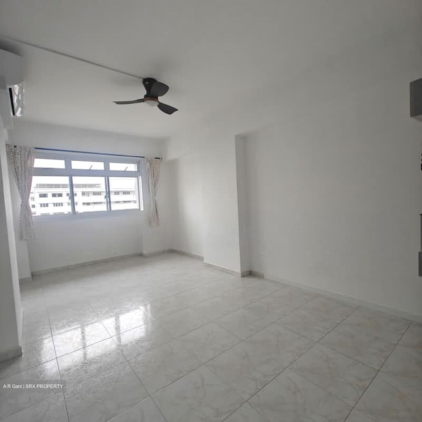 Blk 830 Jurong West Street 81 (Jurong West), HDB Executive #575057401